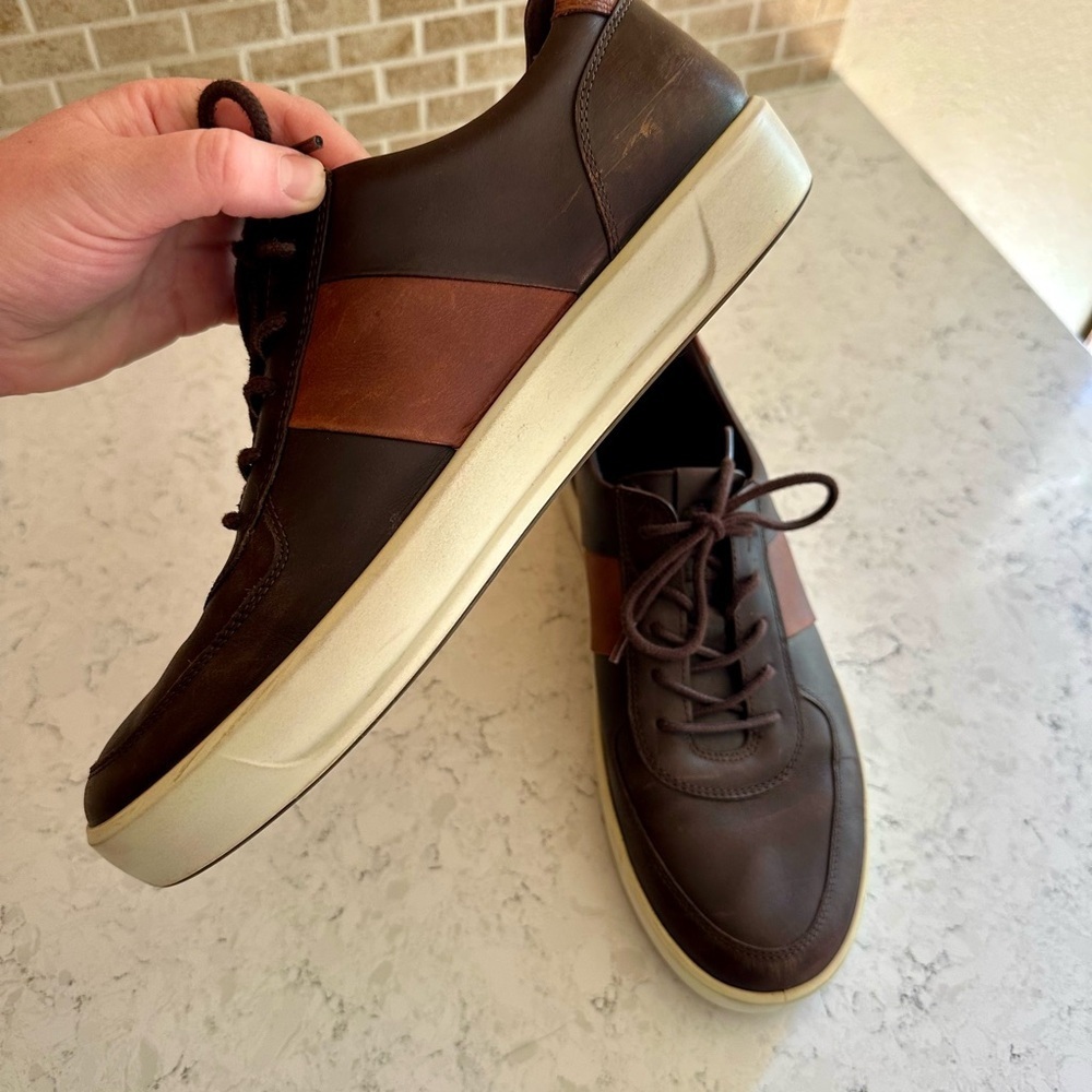 ECCO Brown Leather Casual Sneakers | Men’s 10 - Picture 3 of 9
